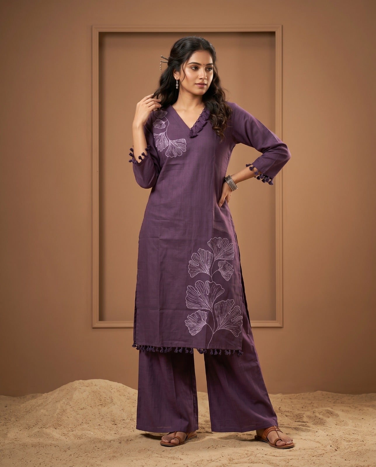 Naisha K 1026 Vertican Thread Work Kurti Pant Set