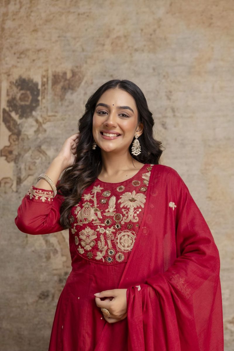 Naisha K 1126 Mul Cotton Hand Work Anarkali Kurti With Bottom Dupatta - Amrah Wholesale