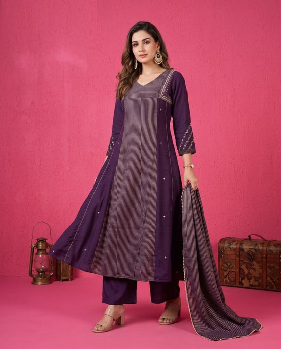 Naisha K 1346 Mul Chanderi Hand Work Kurti Set With Bottom & Dupatta