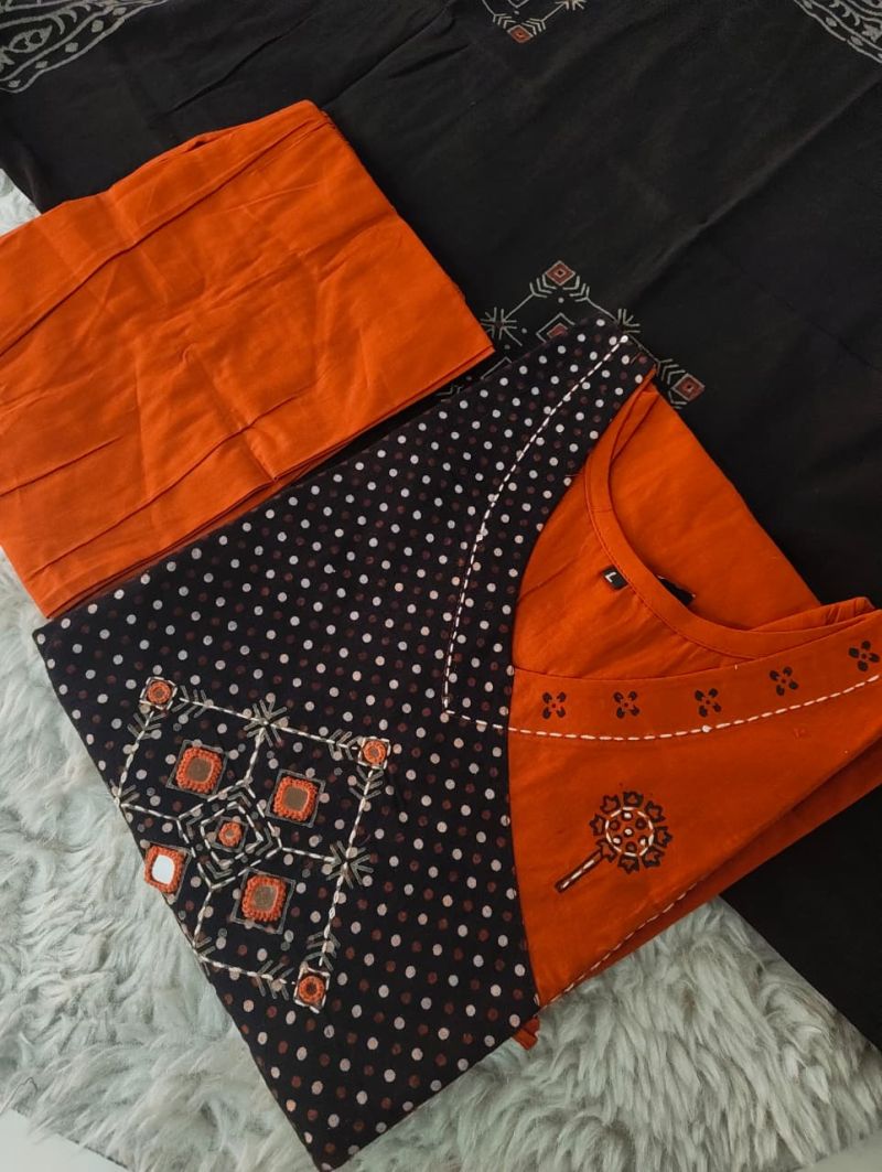 Naisha K 1381 Dhabu Cotton Block Work Kurti Pant Dupatta Set