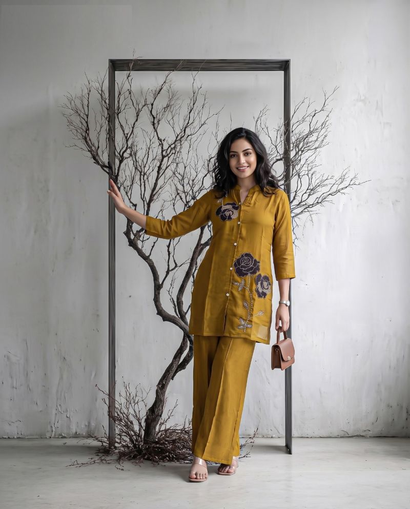 Amrah Wholesale Naisha K 1420 Mul Chanderi Co Ord Set
