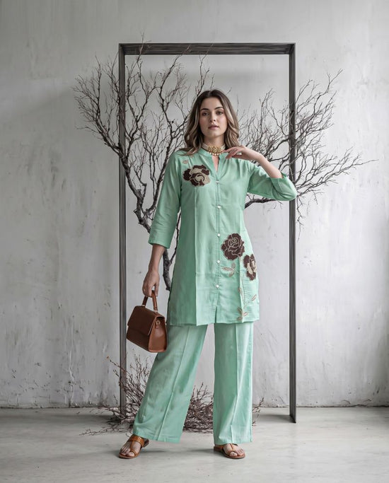 Amrah Wholesale Naisha K 1420 Mul Chanderi Co Ord Set