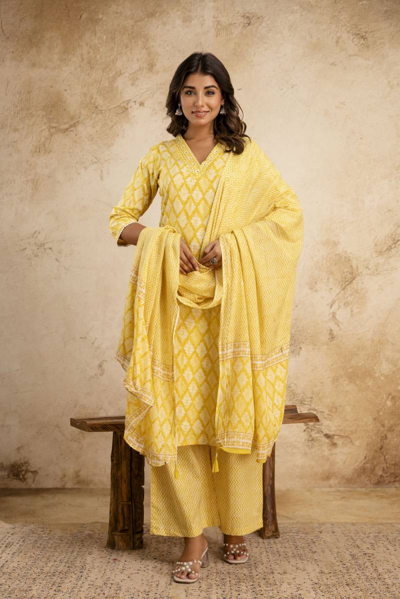 Naisha K 278