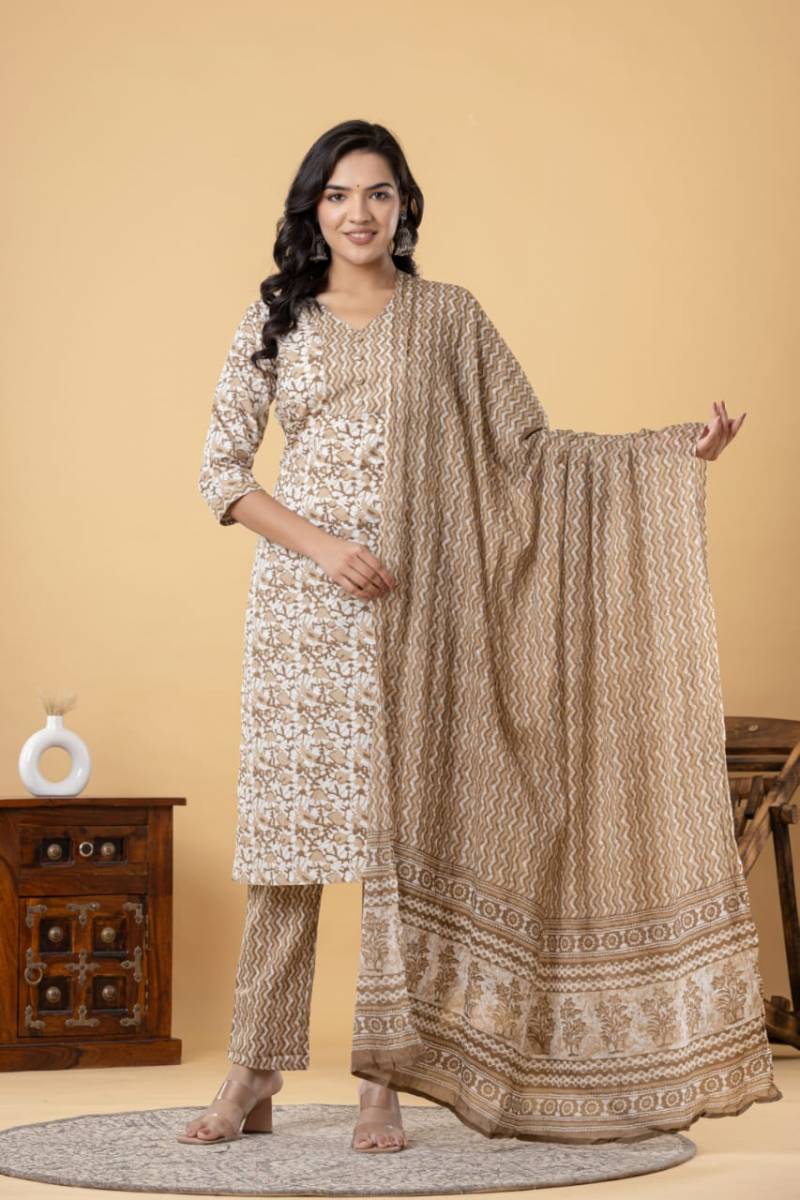 Naisha K 282 Vol 8