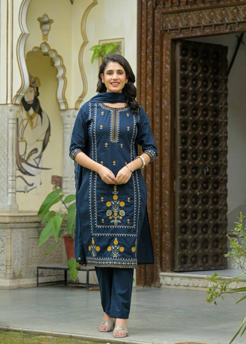 Naisha K 289