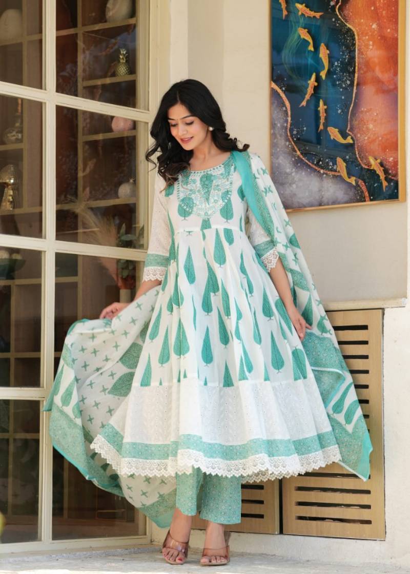 Naisha K 292