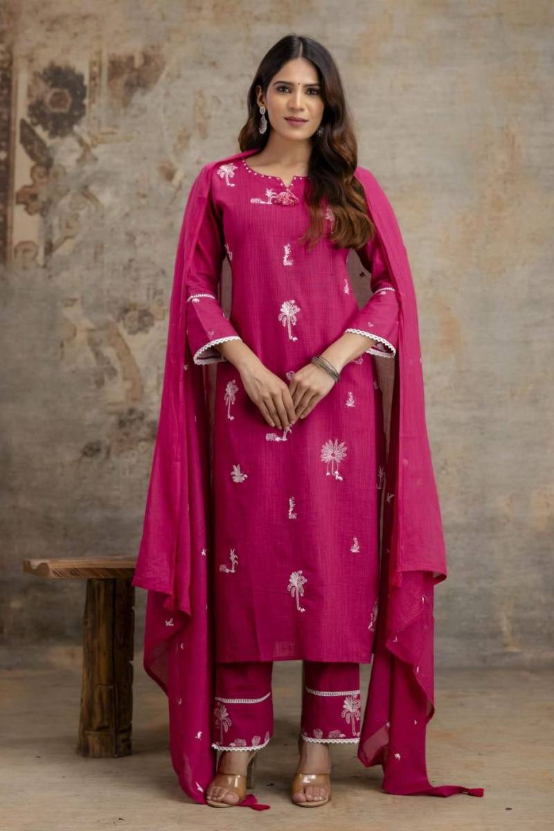 Naisha K 293