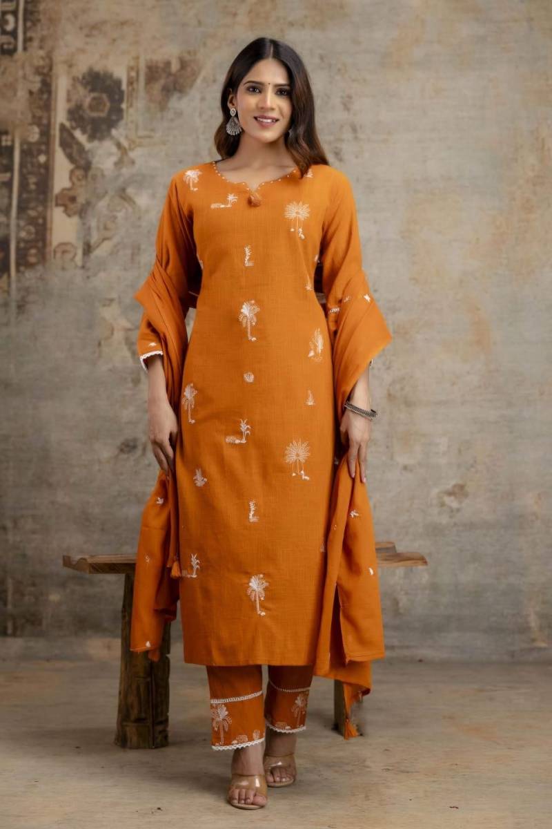 Naisha K 293