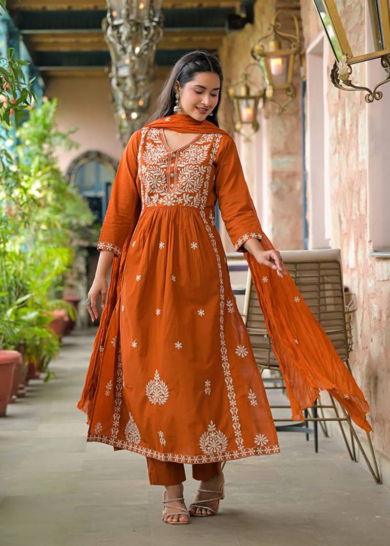 Naisha K 299