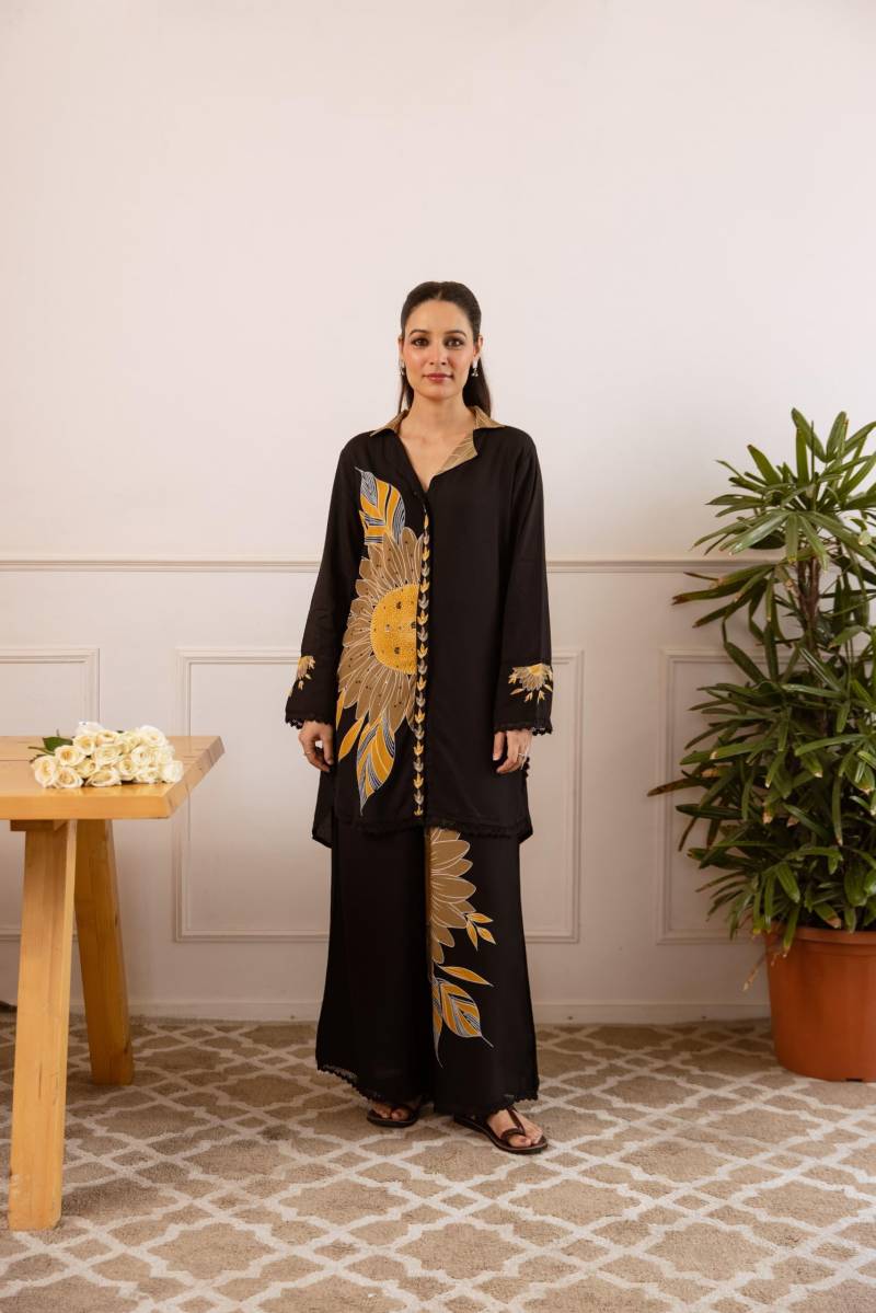 Naisha K 301