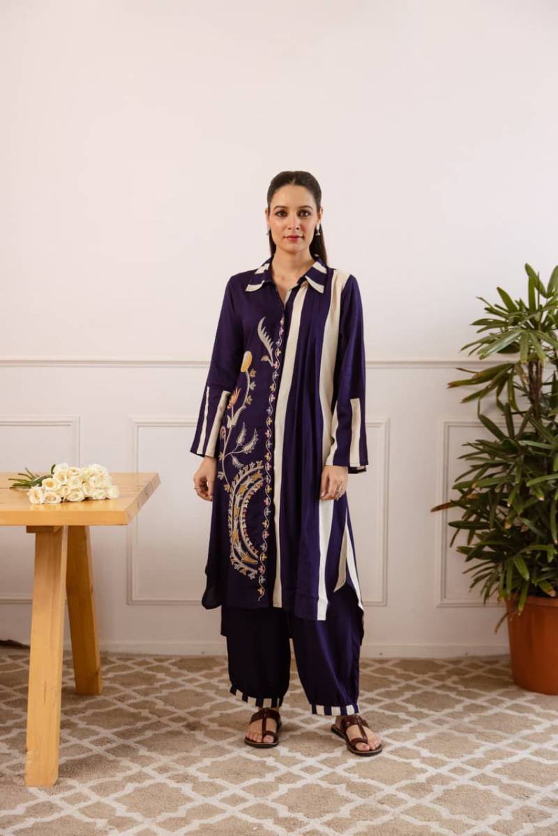 Naisha K 301