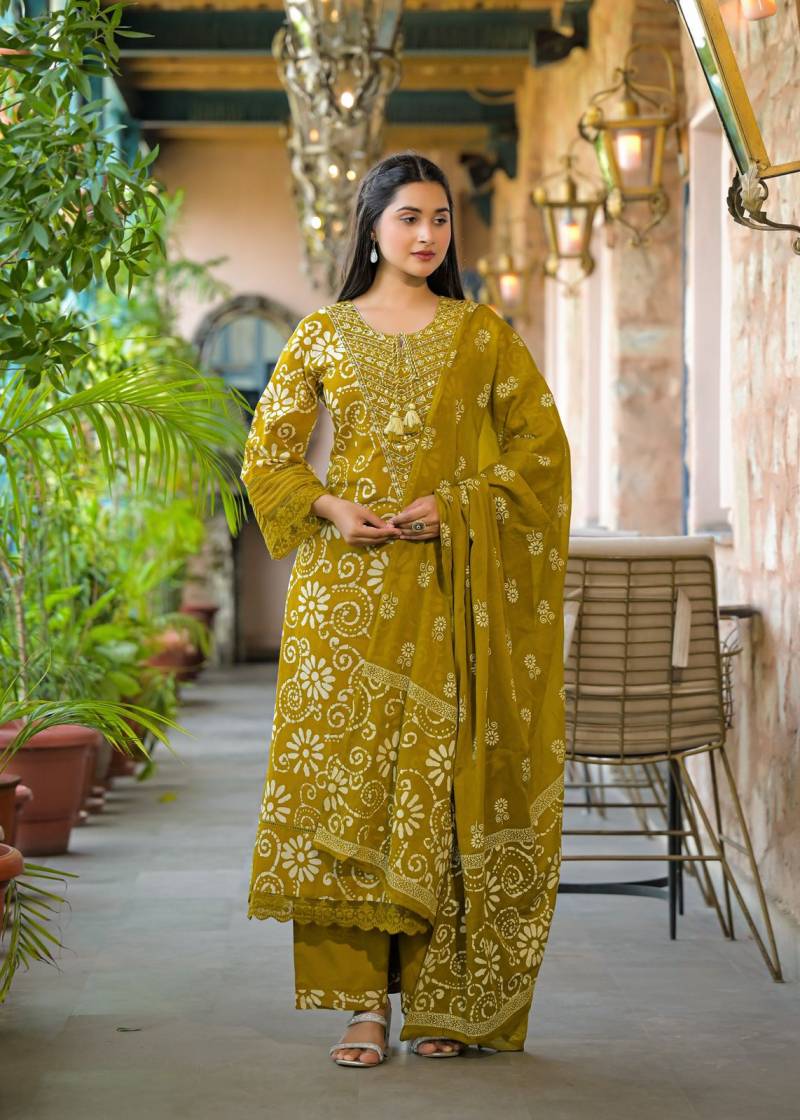 Naisha K 313