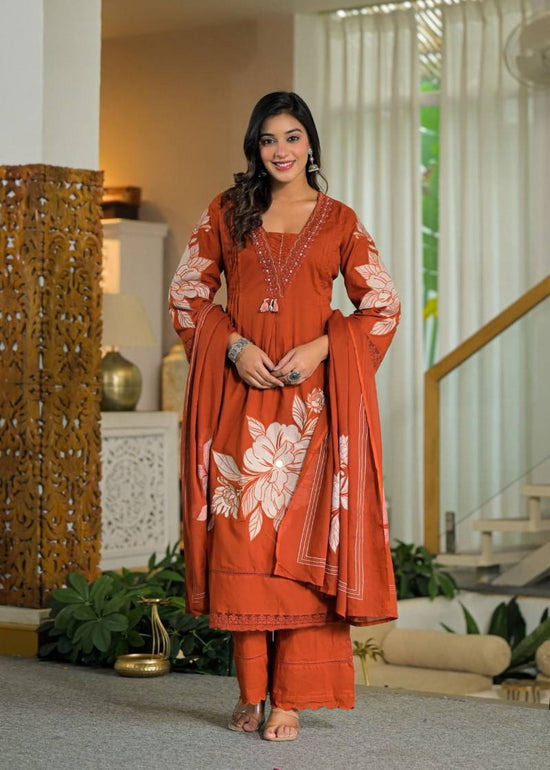 Naisha K 332