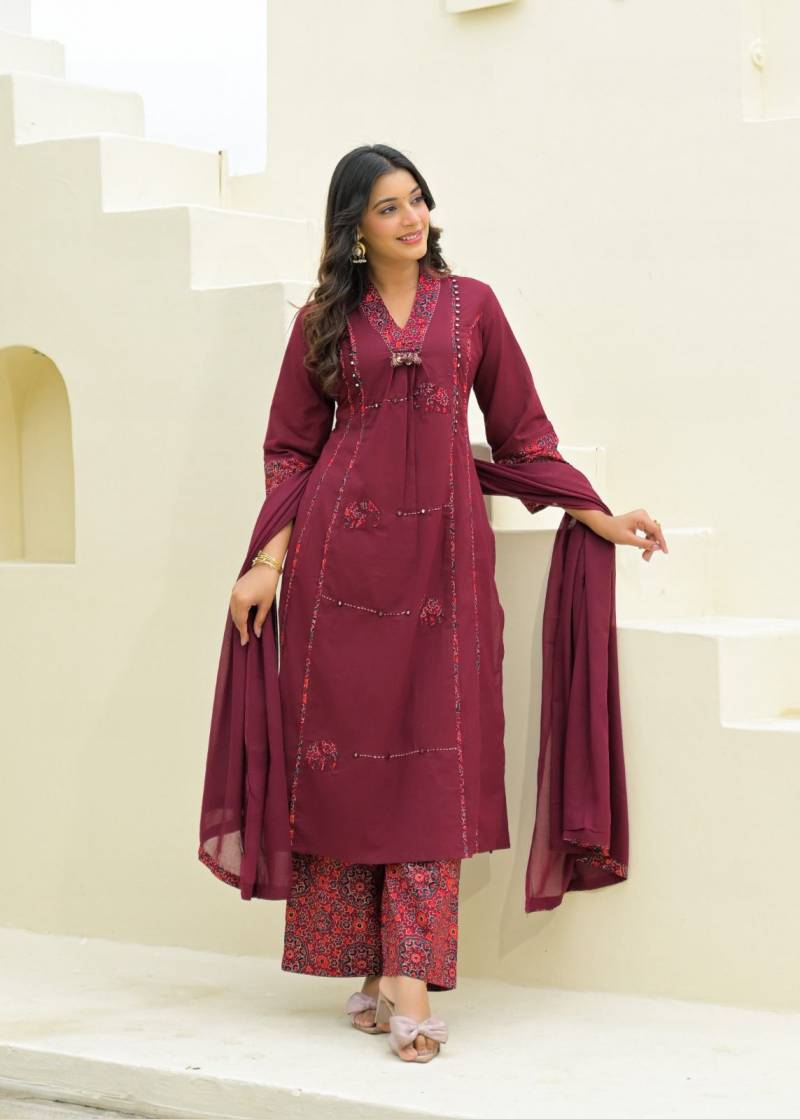 Naisha K 355