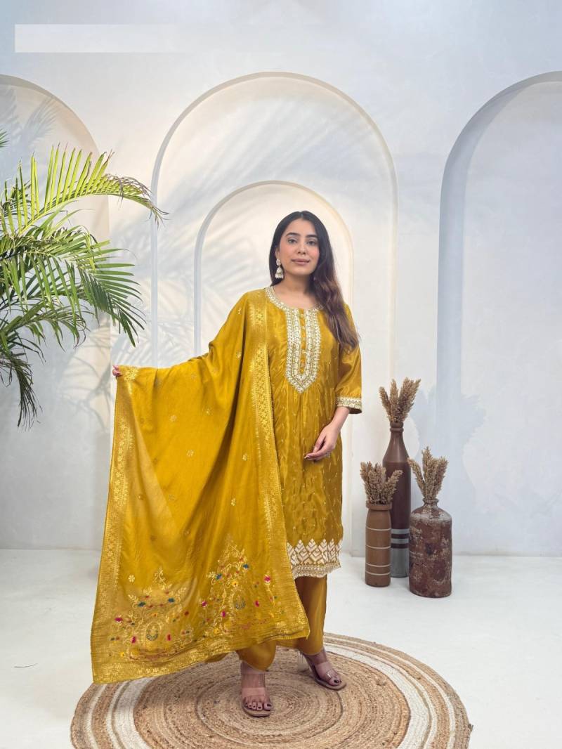 Naisha K 362