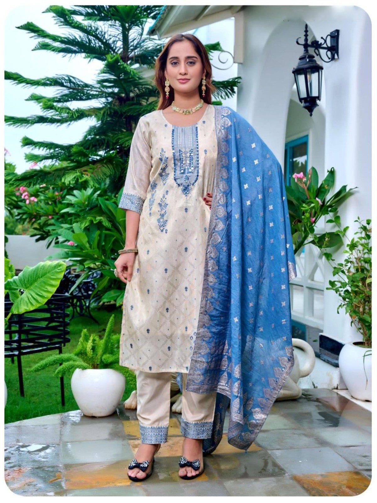 Naisha K 523