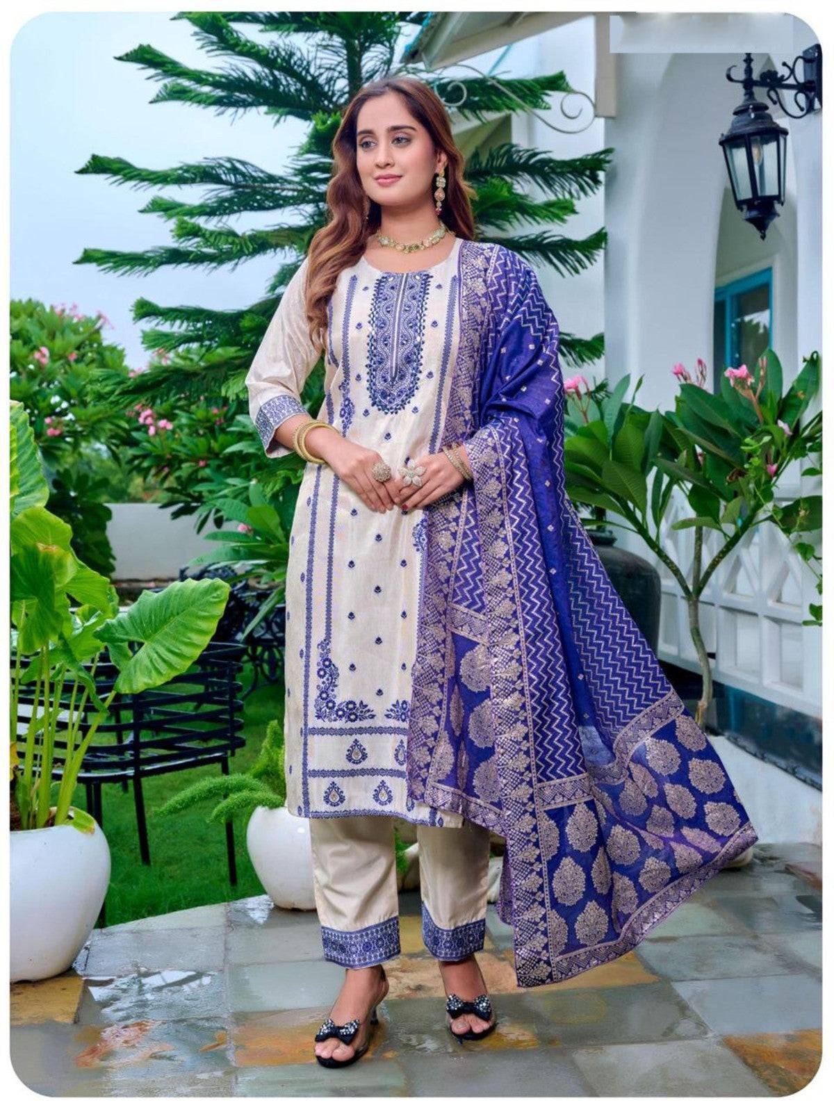 Naisha K 523