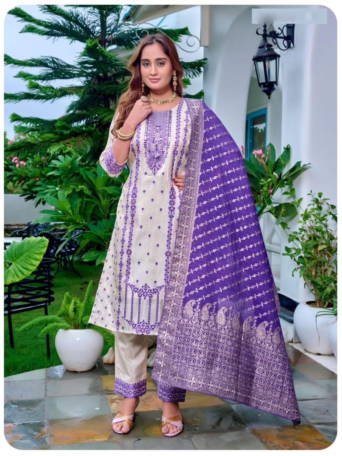 Naisha K 523