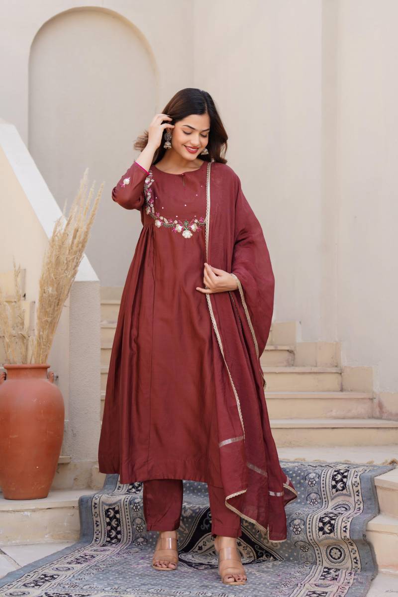 Naisha K 53 Brown