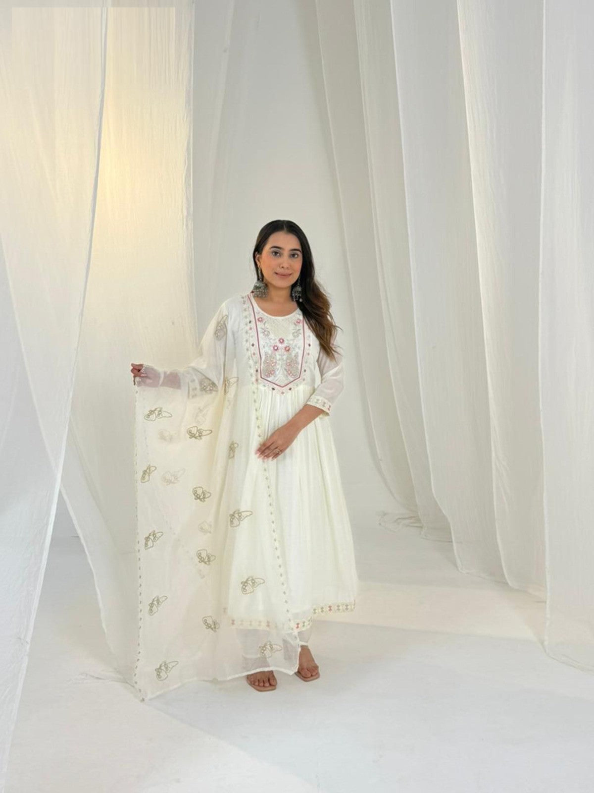 Naisha K 538