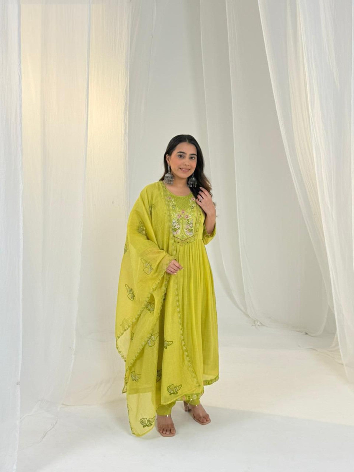 Naisha K 538