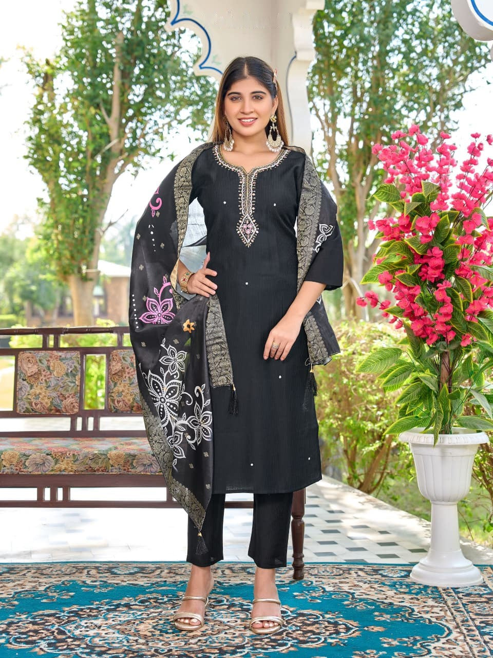 Naisha K 539