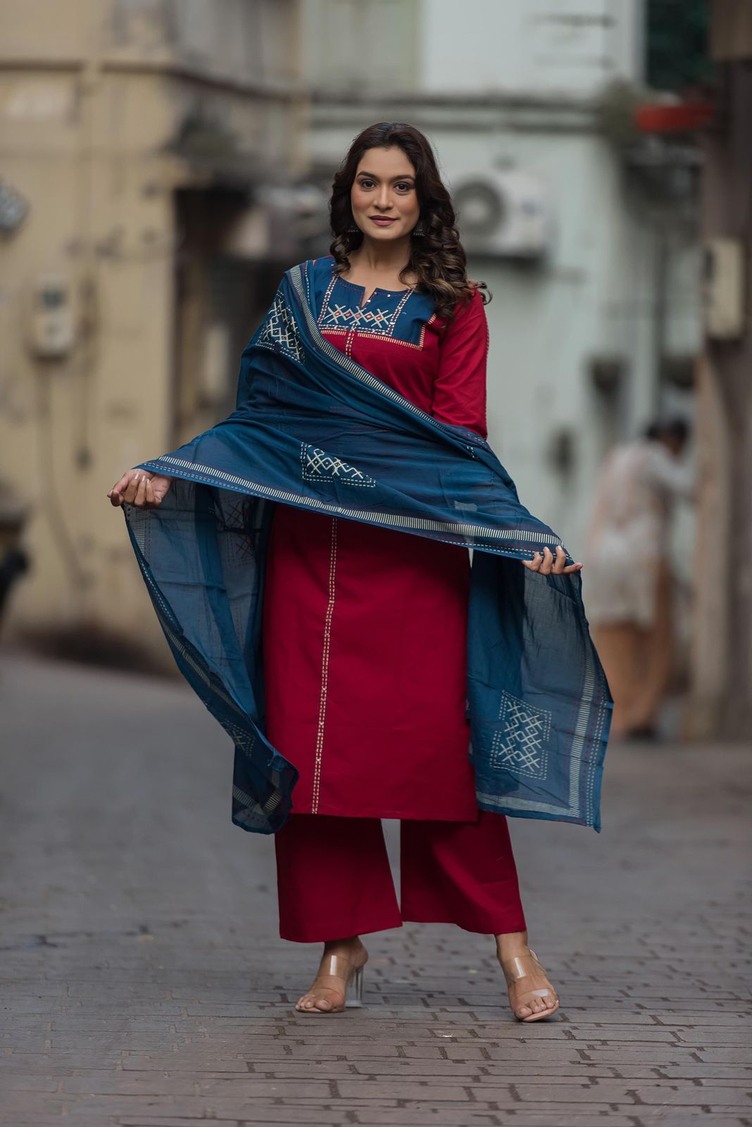 Naisha K 563
