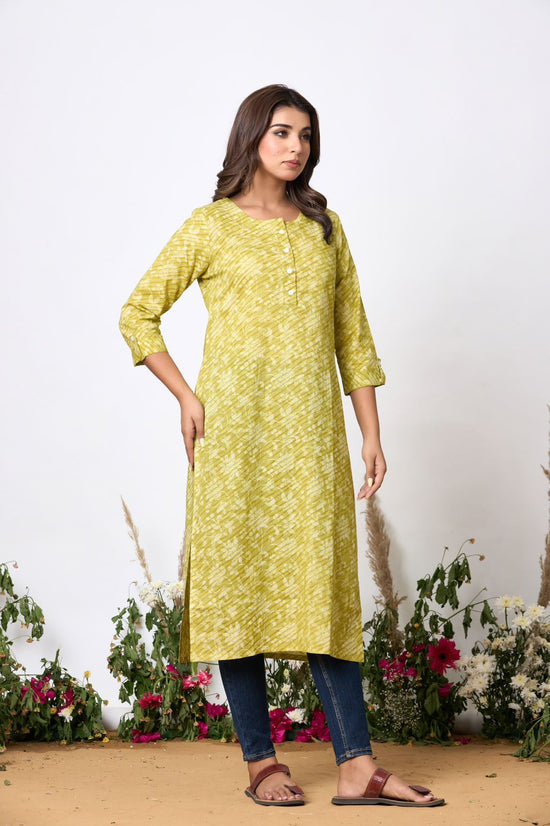 Naisha K 573