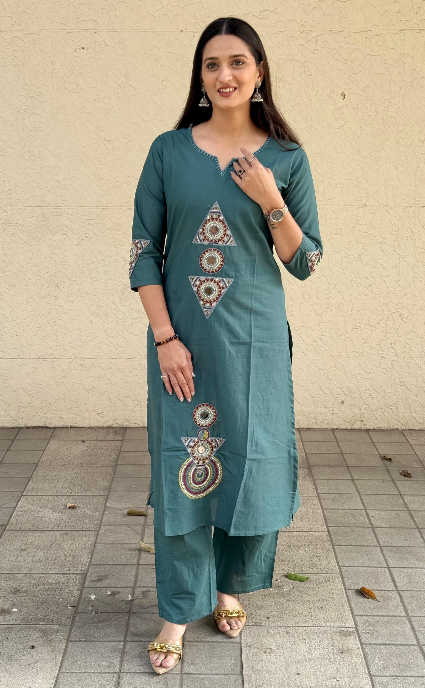 Naisha K 574