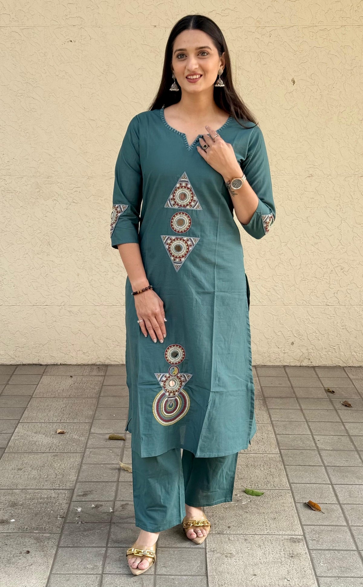 Naisha K 574