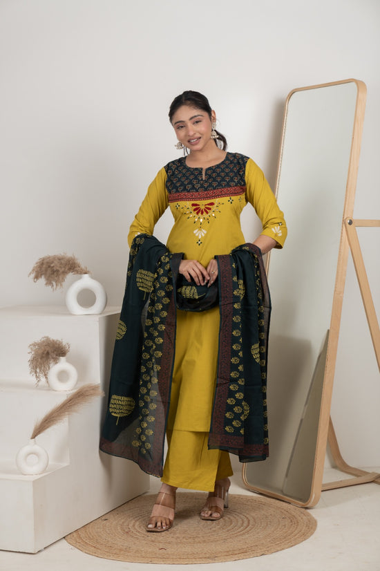 Naisha K 583