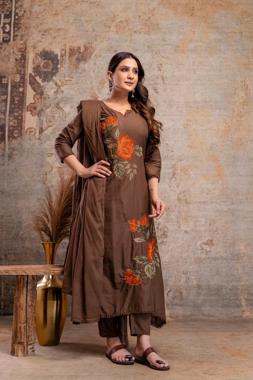 Naisha K 940 Mulmul Embroidered Kurti Pant Dupatta Set