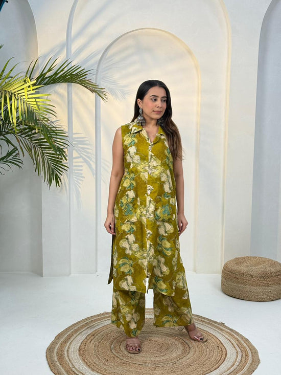 Amrah Wholesale Naisha K 943 Vertican Kurti Pant Set