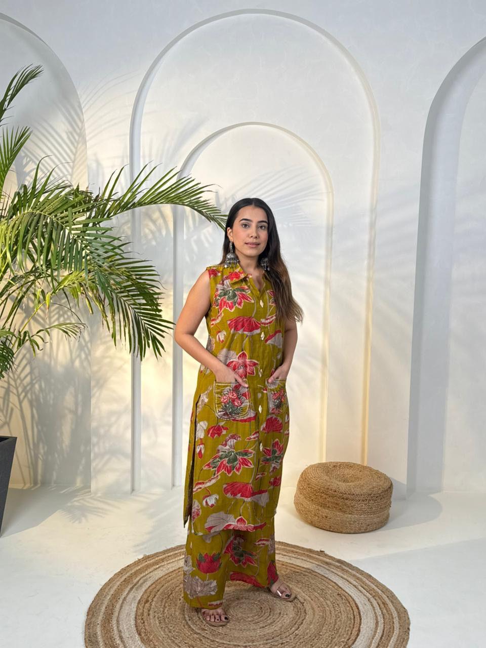 Amrah Wholesale Naisha K 943 Vertican Kurti Pant Set