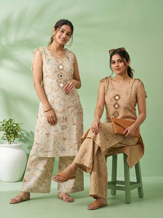 Naisha K 959 Vertican Discharge Printed Kurti Pant Set - Amrah Wholesale
