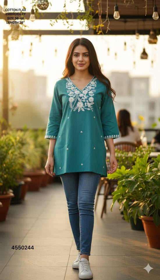 Naisha K 378