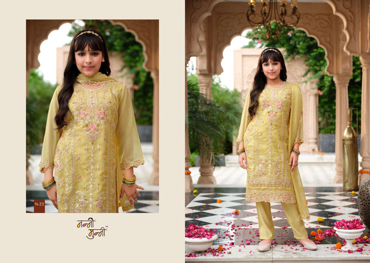 Nanni-munni Dazzle