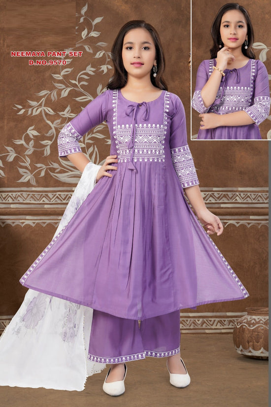 Neemaya Pant Set 9570