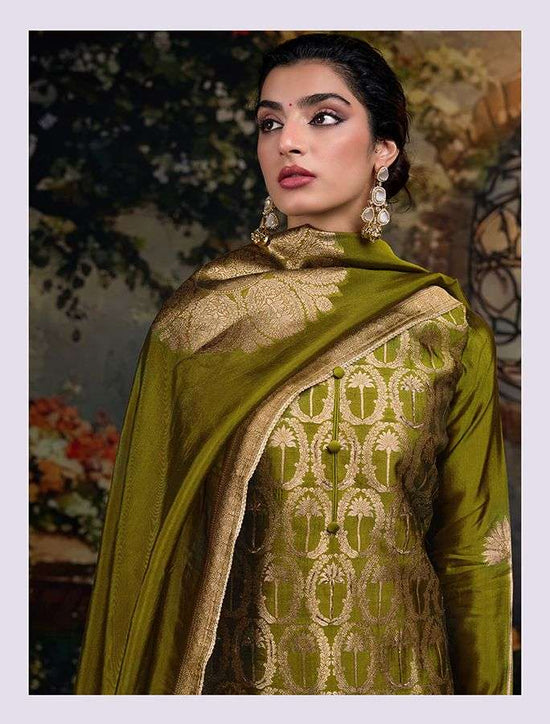 Netra Exclusive Ayaka