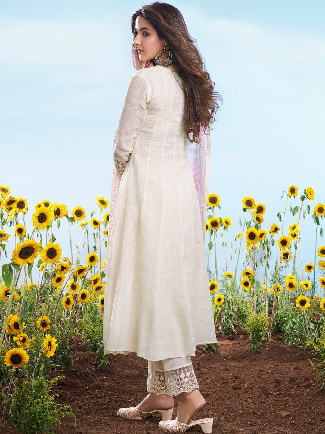 Amrah Wholesale Pavitra 001 Cotton Checks Embroidered Kurti Pant Dupatta Set