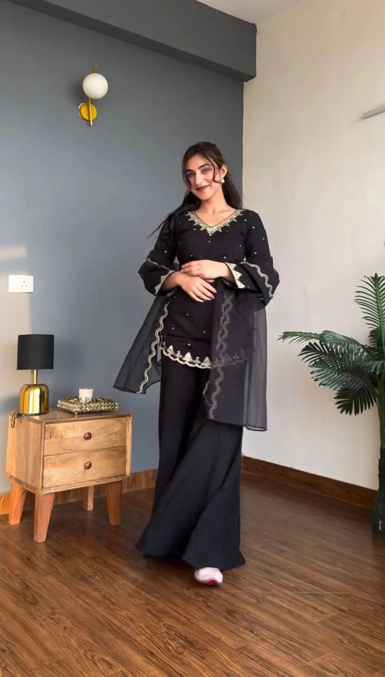 Amrah Wholesale Radhi 01 Silk Crepe Kurti Pant Dupatta Set