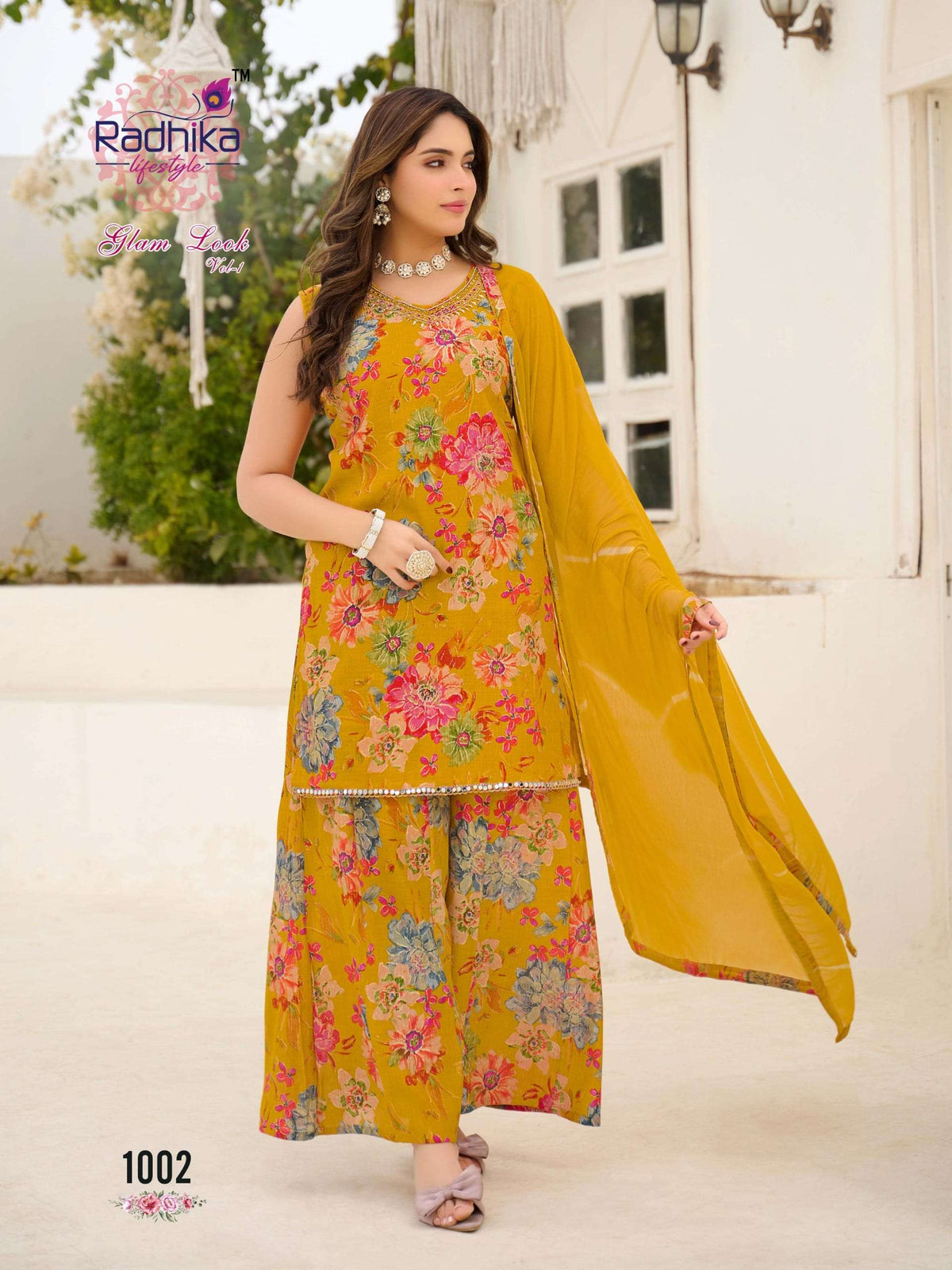 Radhika Lifestyle Glam Look Vol-01