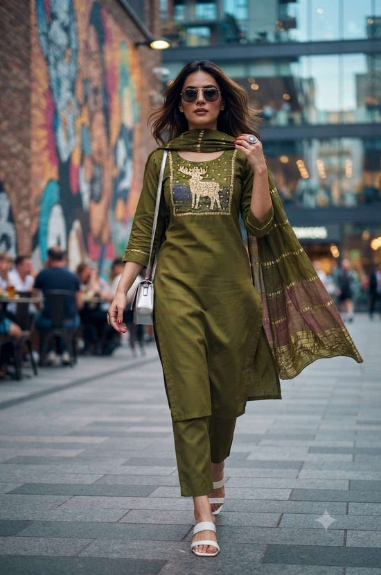 Rajnandini Jeevika Roman Kurti Pant Dupatta Set