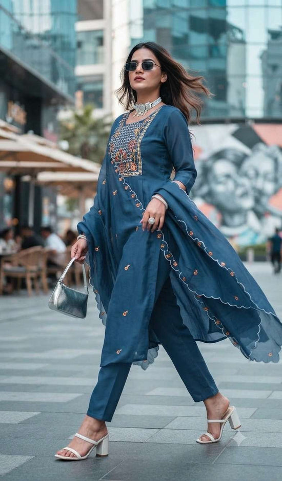 Rajnandini Vaari Vol 1 Heavy Chanderi Kurti Pant Dupatta Set