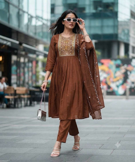 Rajnandini Vaari Vol 1 Heavy Chanderi Kurti Pant Dupatta Set