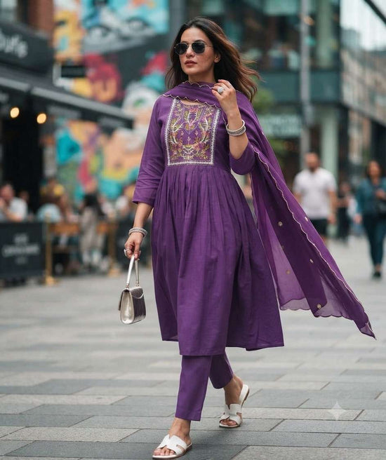 Rajnandini Vaari Vol 1 Heavy Chanderi Kurti Pant Dupatta Set
