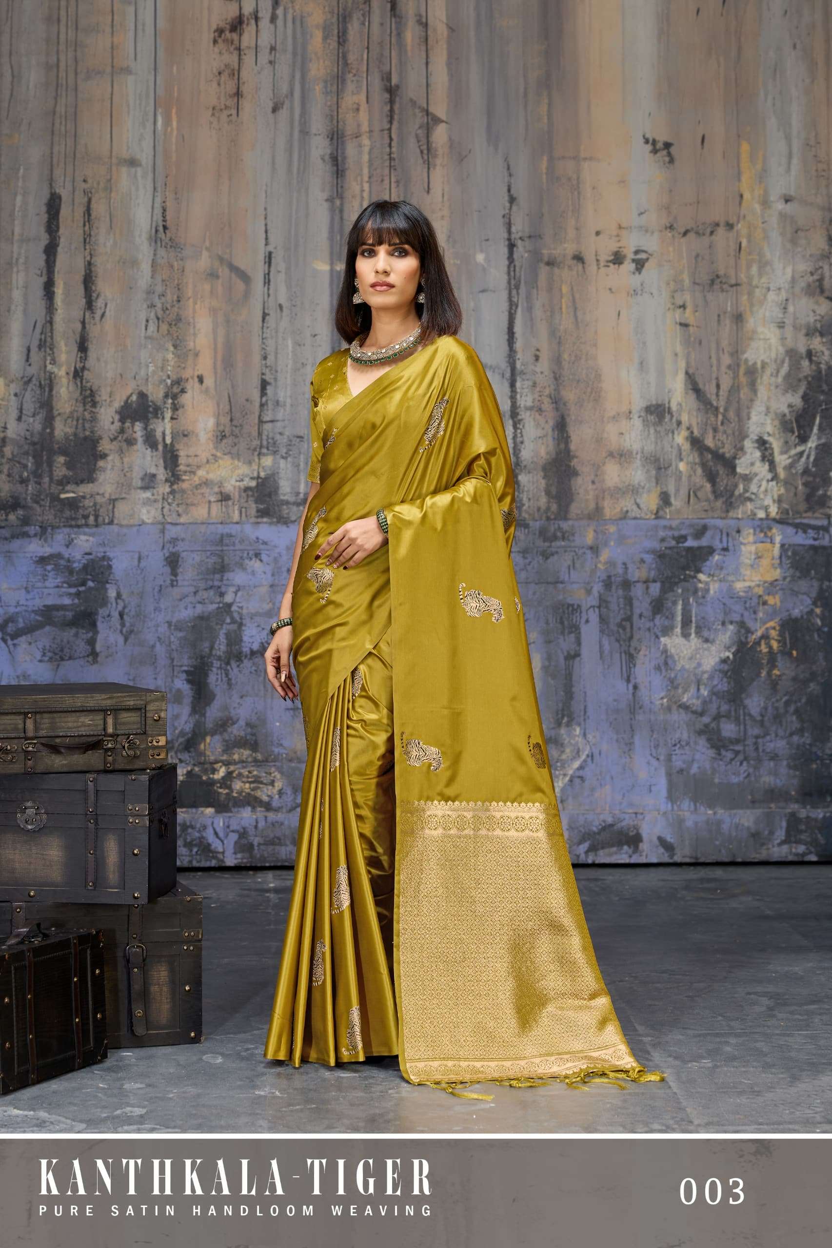 Rajtex Kanthkala Tiger Satin Handloom Printed Saree