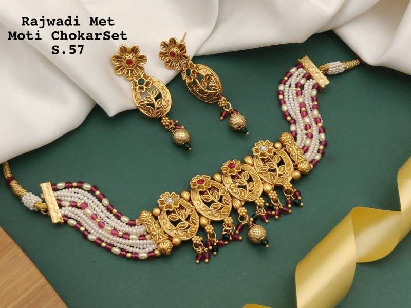 Rajwadi Met Moti Chokar Set 1