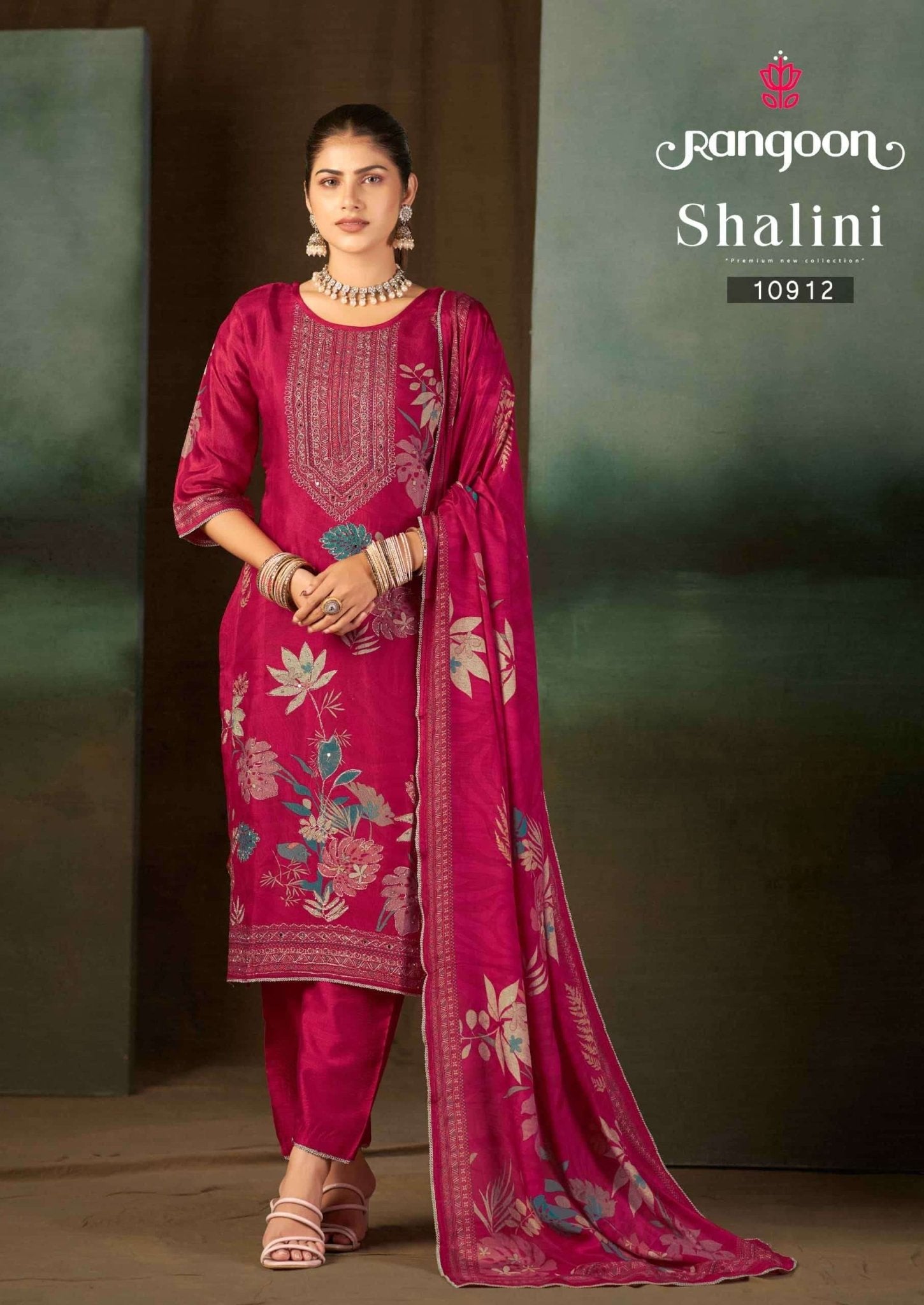Rangoon Kurti Shalini Pure Muslin Kurti Pant Dupatta Set - Amrah Wholesale