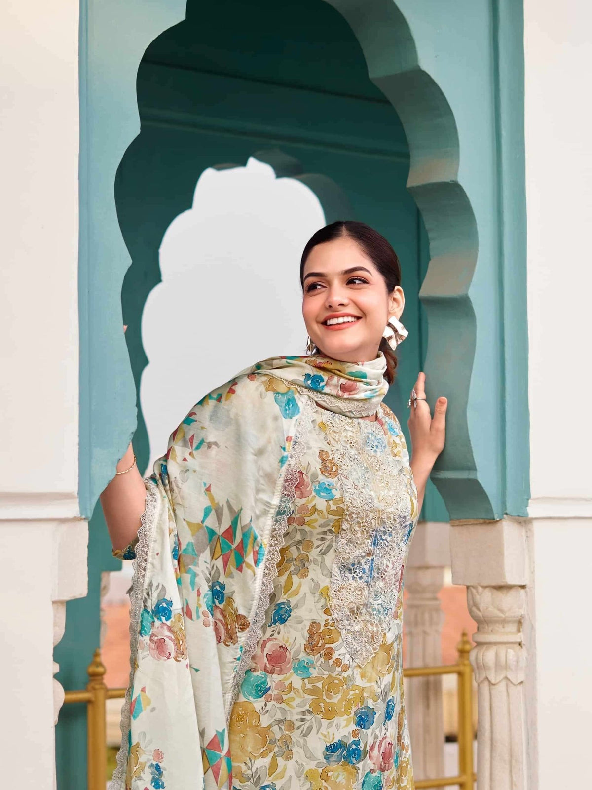 Relssa Fabrics Angel Vol 3 Premium Muslin Embroidered Dress Material - Amrah Wholesale
